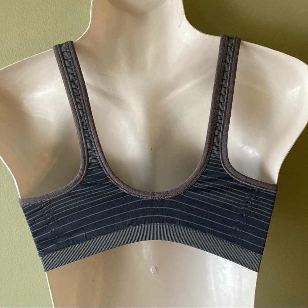 NWOT Bralettes - Picture 4 of 7
